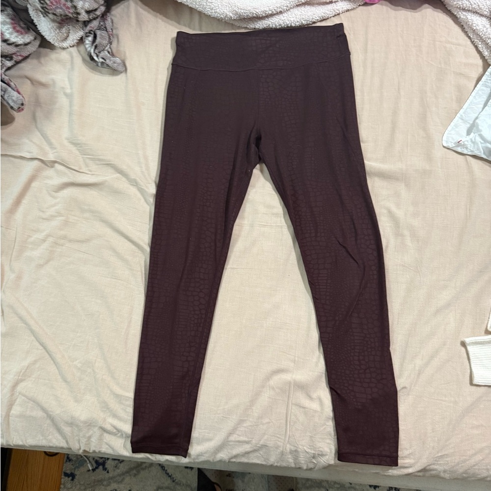 Sweaty Betty maroon snake print legging